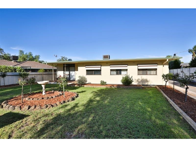 12 Elouera Drive, Irymple VIC 3498