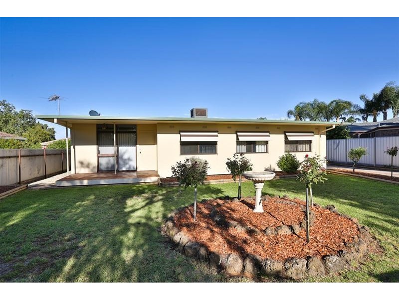 12 Elouera Drive, Irymple VIC 3498