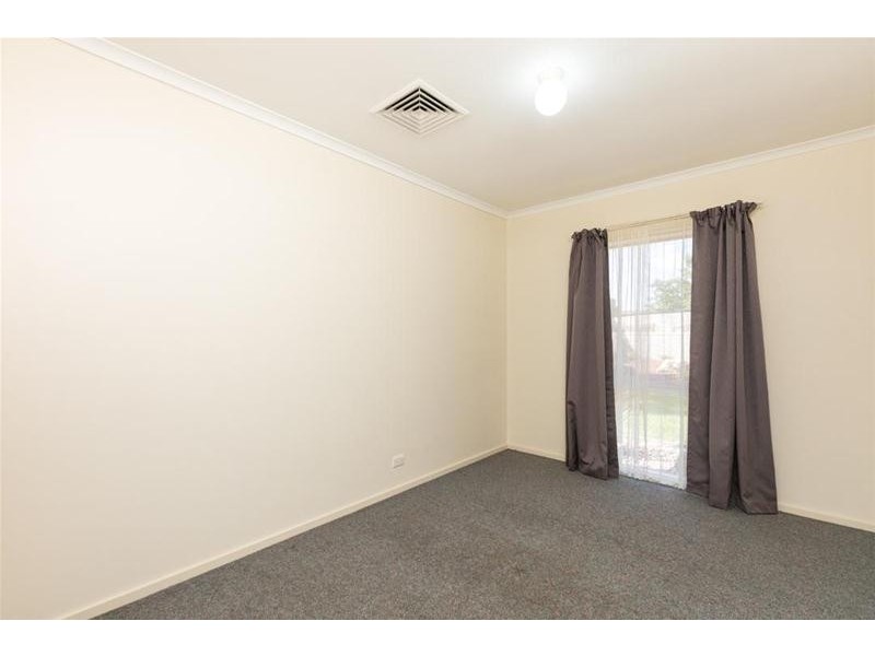 4 Bundarra Court, Mildura VIC 3500