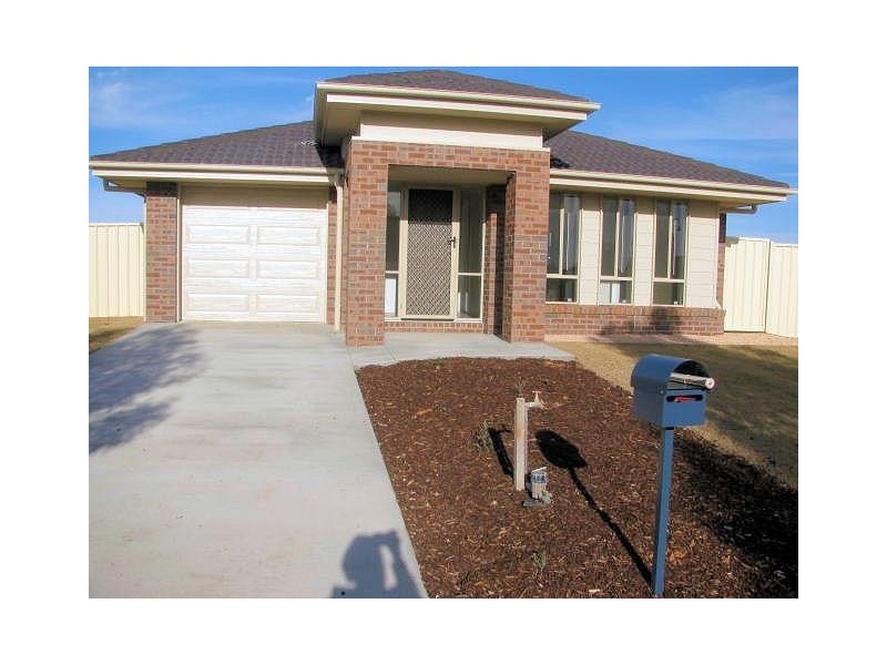 21 Philippa Crescent, Mildura VIC 3500