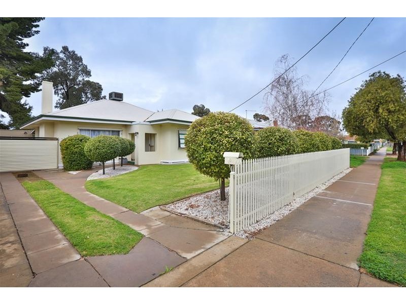 12 Rosemont Avenue, Mildura VIC 3500