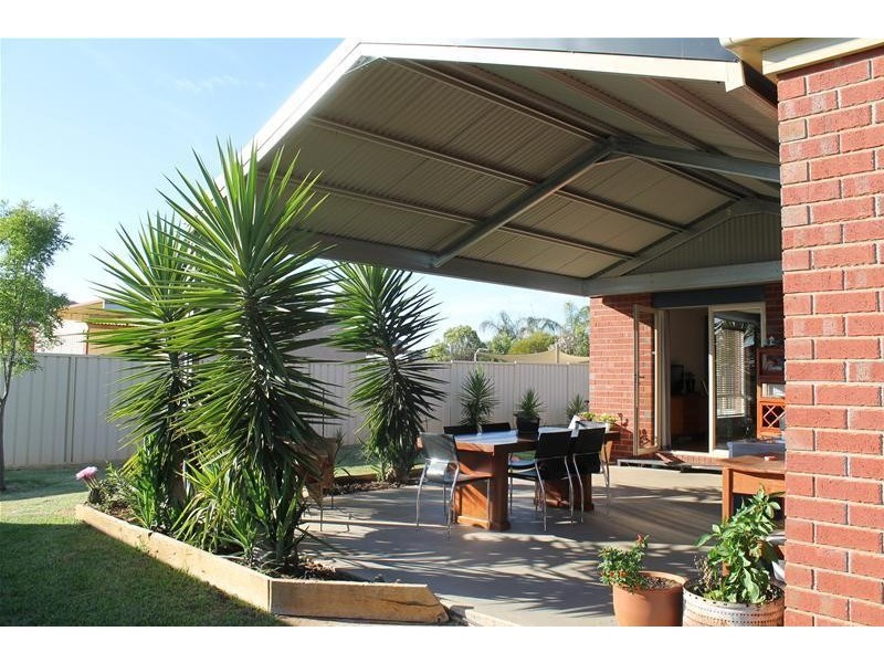 4 Darlington Parade, Mildura VIC 3500