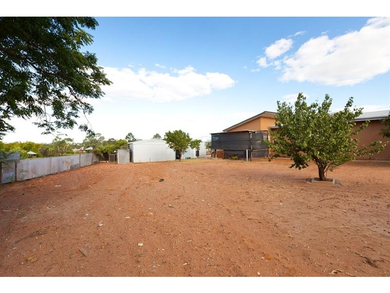 215 Cureton  Avenue, Nichols Point VIC 3501