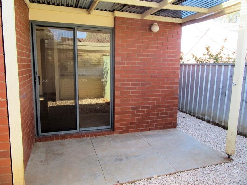 2/18 De Garis Drive (Wittman Avenue), Mildura VIC 3500