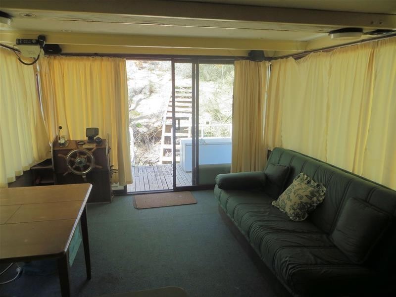 Caravelle Houseboat, Yelta VIC 3505