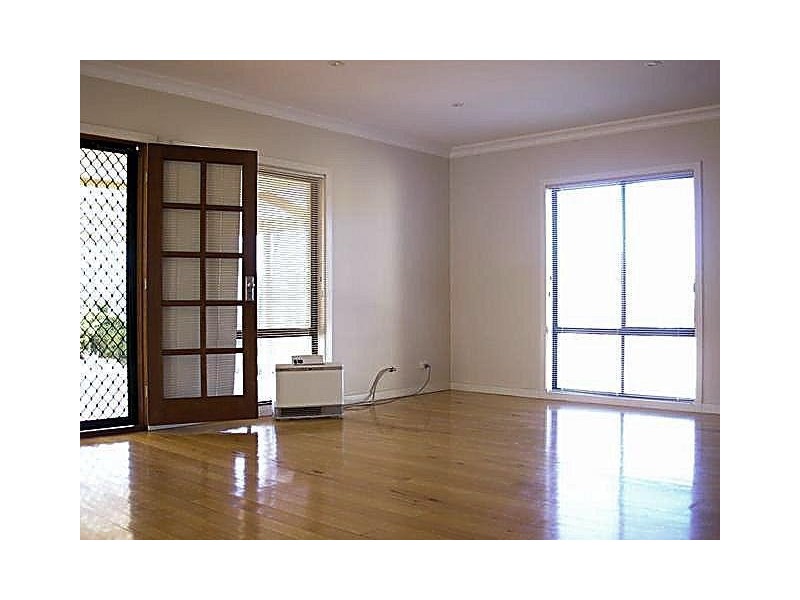 4 Pine Road, Gol Gol NSW 2738