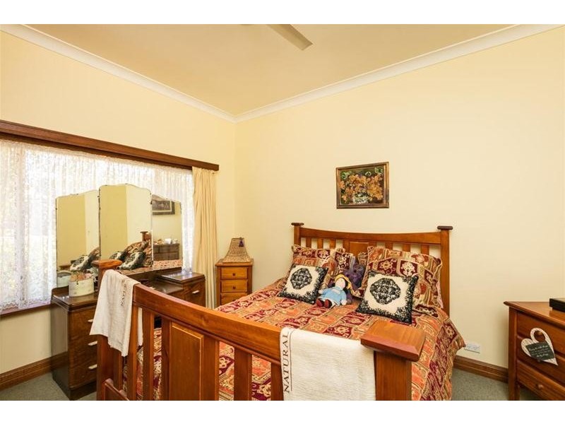 2 Cedar Avenue, Mildura VIC 3500