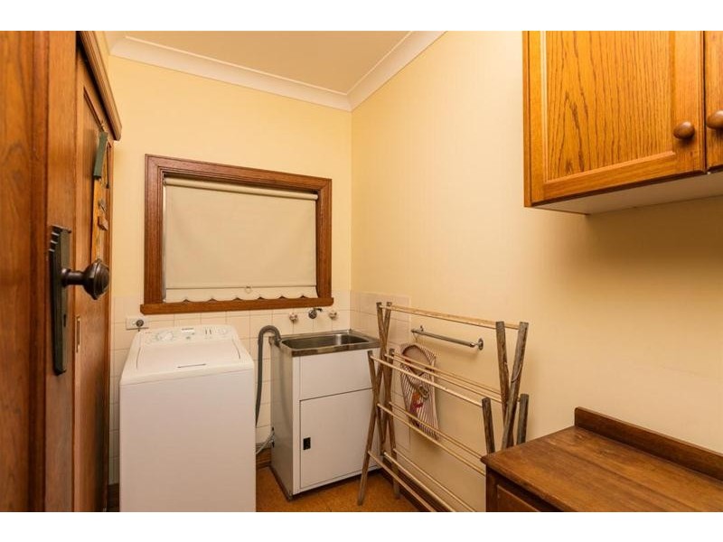 2 Cedar Avenue, Mildura VIC 3500