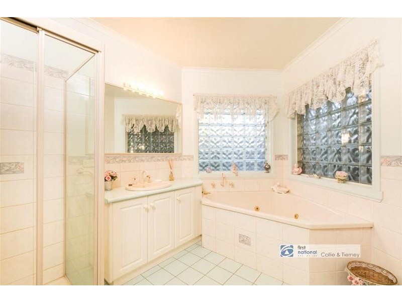 8 Emerald Drive, Mildura VIC 3500