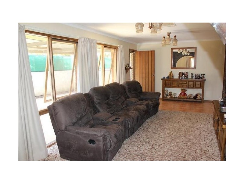 39 Wood Street, Gol Gol NSW 2738