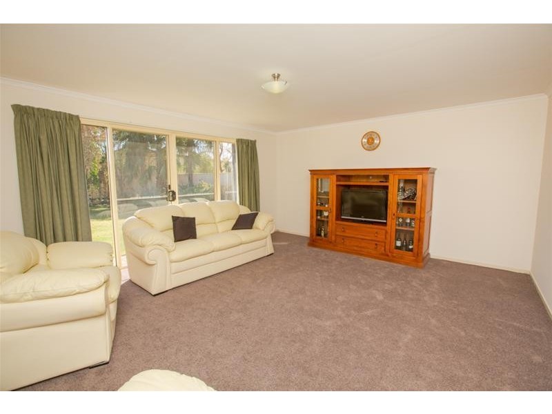 4 Denbeigh Court, Mildura VIC 3500