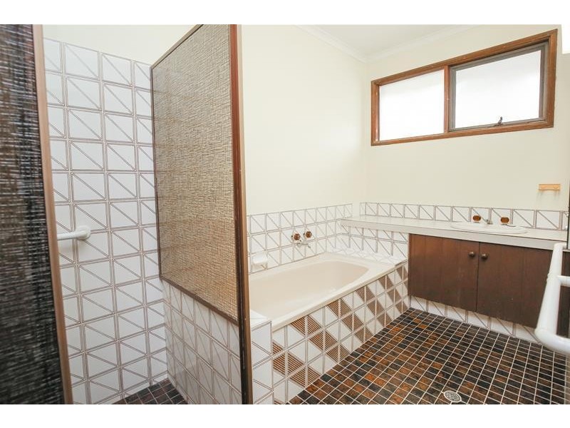 7 Kunjara  Court, Mildura VIC 3500