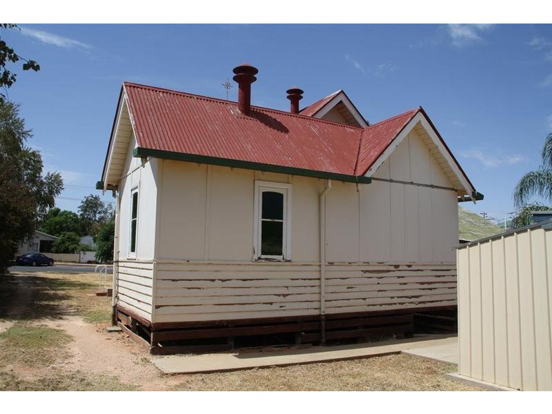 661 Koorlong Avenue, Irymple VIC 3498