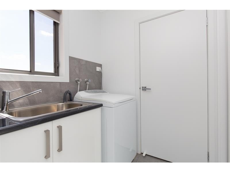 28 Anne Cox Drive, Red Cliffs VIC 3496