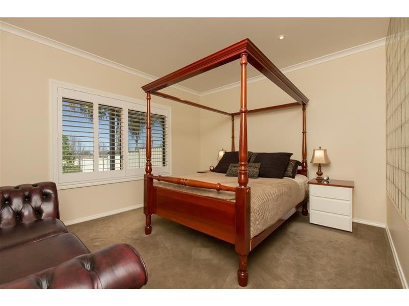 967 Cureton Avenue, Irymple VIC 3498