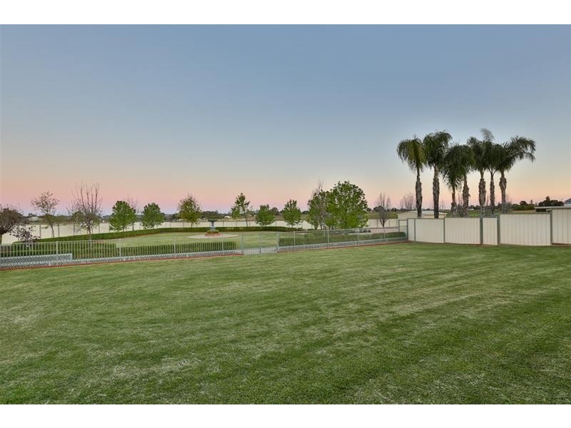 967 Cureton Avenue, Irymple VIC 3498