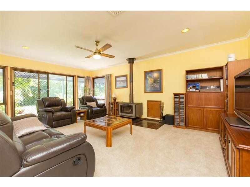 33 Ginquam Avenue, Nichols Point VIC 3501