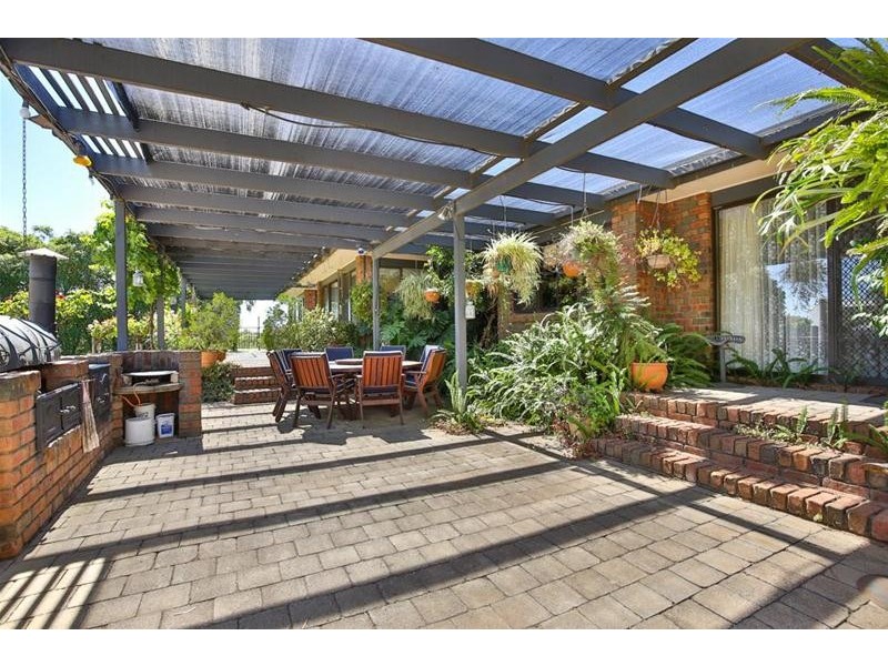 33 Ginquam Avenue, Nichols Point VIC 3501