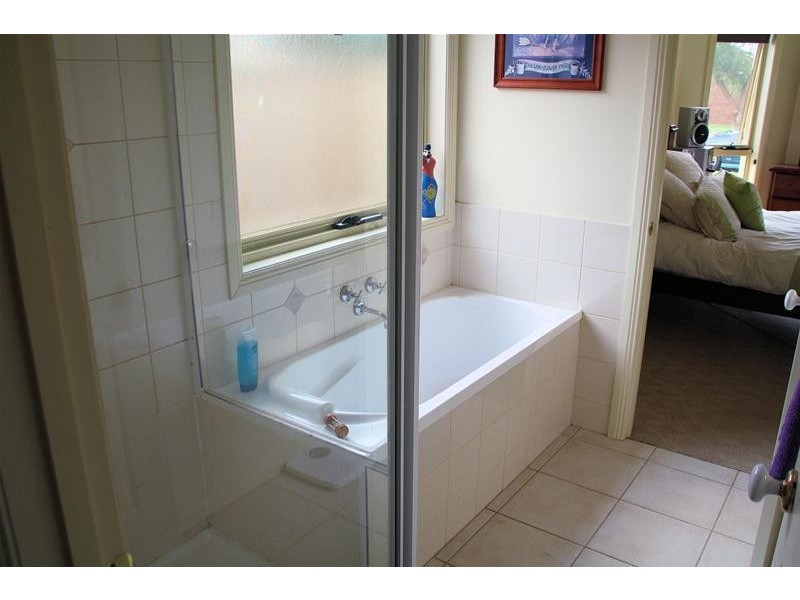 20B Le Pedeleure Avenue, Mildura VIC 3500