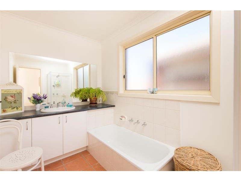 2/488 San Mateo Avenue, Mildura VIC 3500