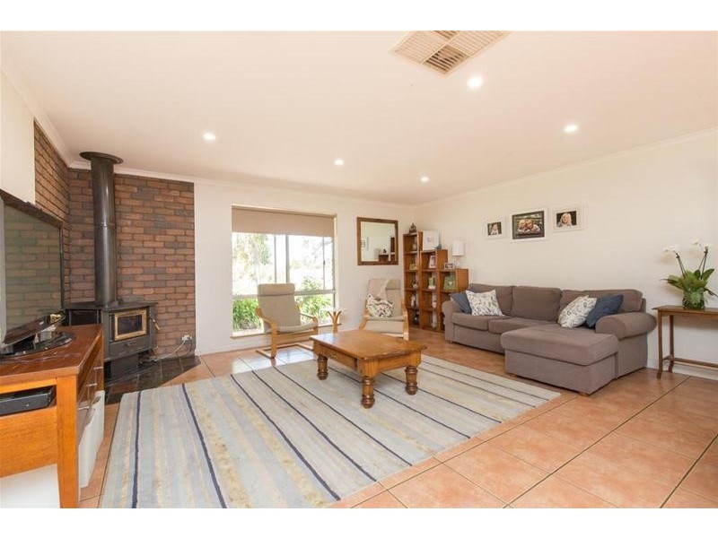 26 Konnung Avenue, Red Cliffs VIC 3496