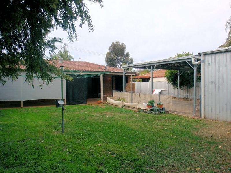 2 Chancellor Court, Red Cliffs VIC 3496