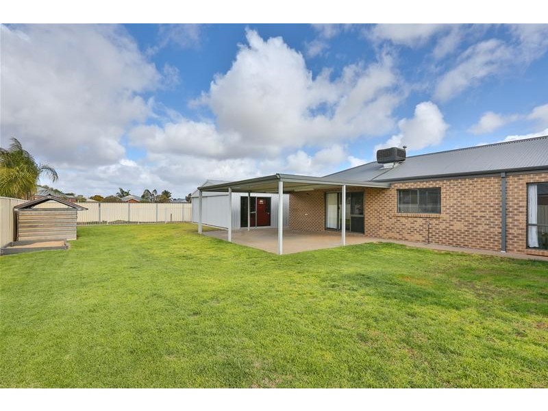 3 Orlando  Court, Mildura VIC 3500