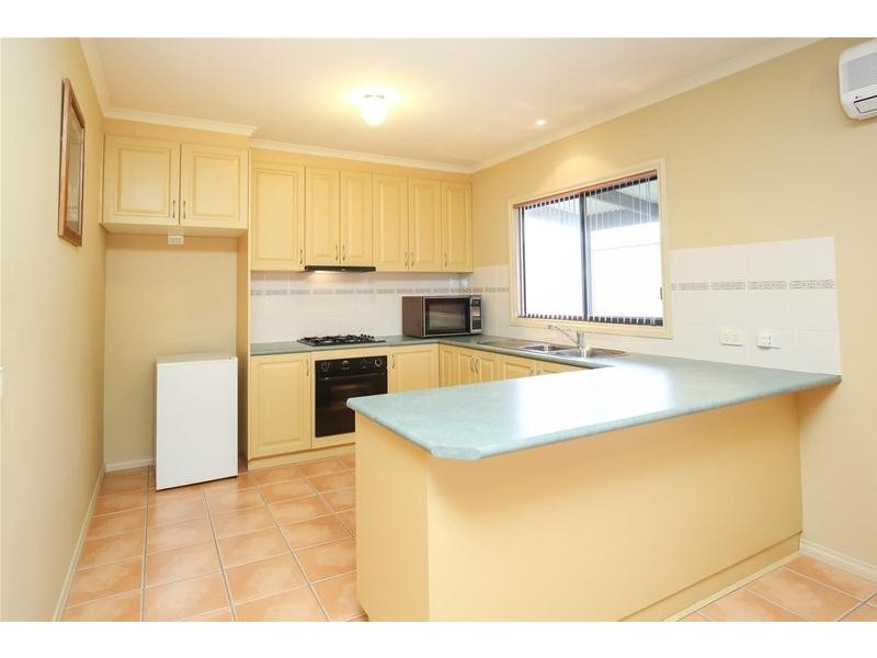 8 Wadsworth Drive, Gol Gol NSW 2738