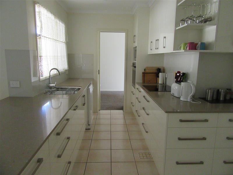 4 Bundarra Court, Mildura VIC 3500