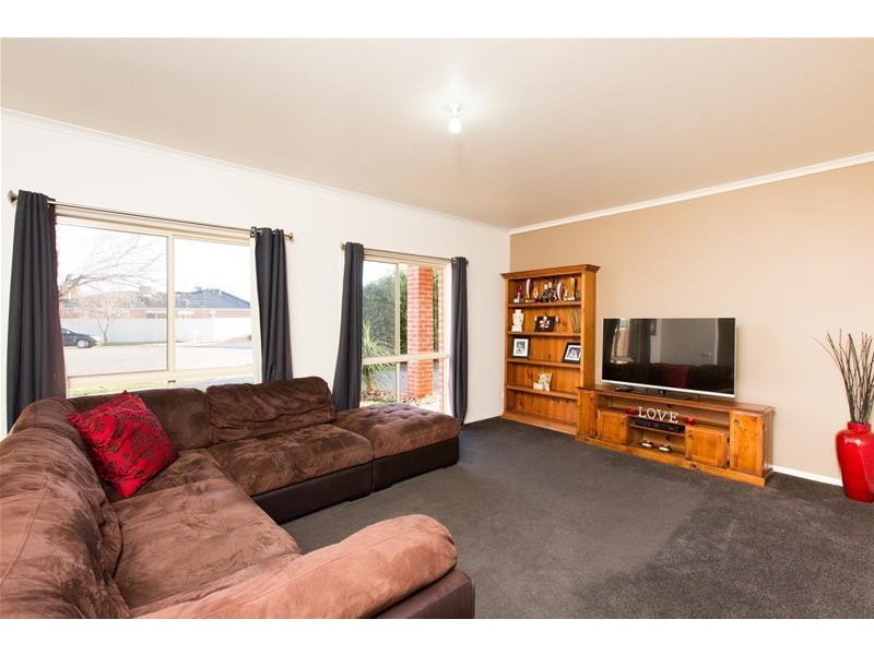 4 Lancaster Court, Mildura VIC 3500