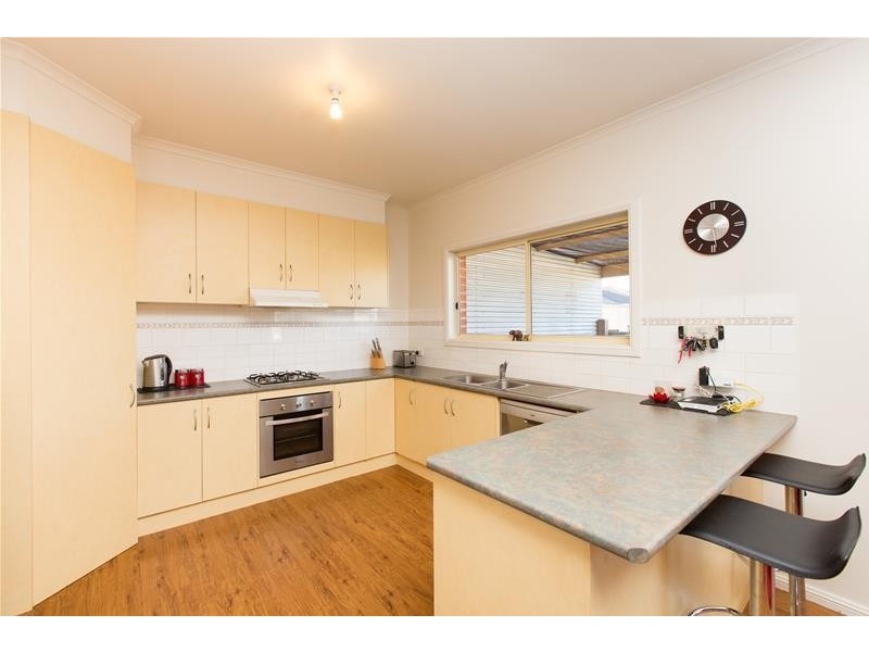 4 Lancaster Court, Mildura VIC 3500