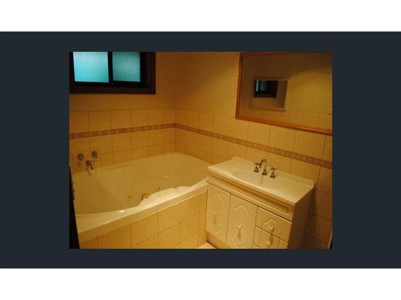 2 Mansell  Drive, Mildura VIC 3500