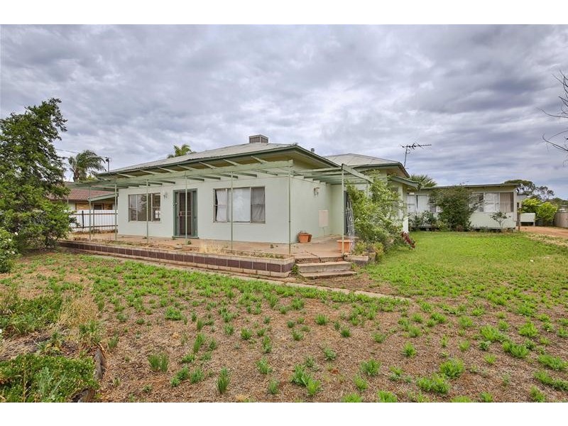 236-238  Sixteenth  Street, Mildura VIC 3500