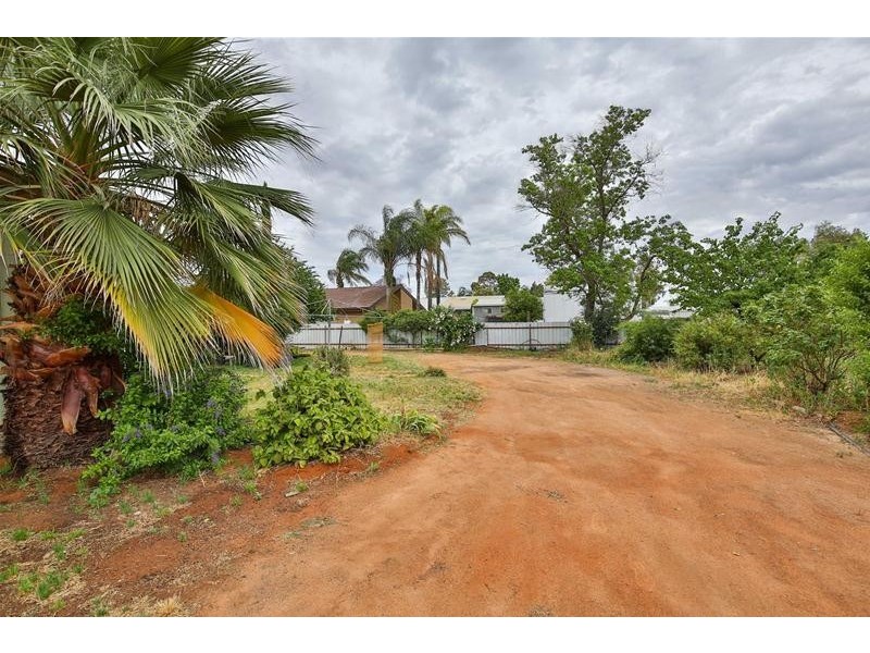 236-238  Sixteenth  Street, Mildura VIC 3500