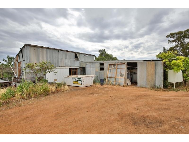 236-238  Sixteenth  Street, Mildura VIC 3500