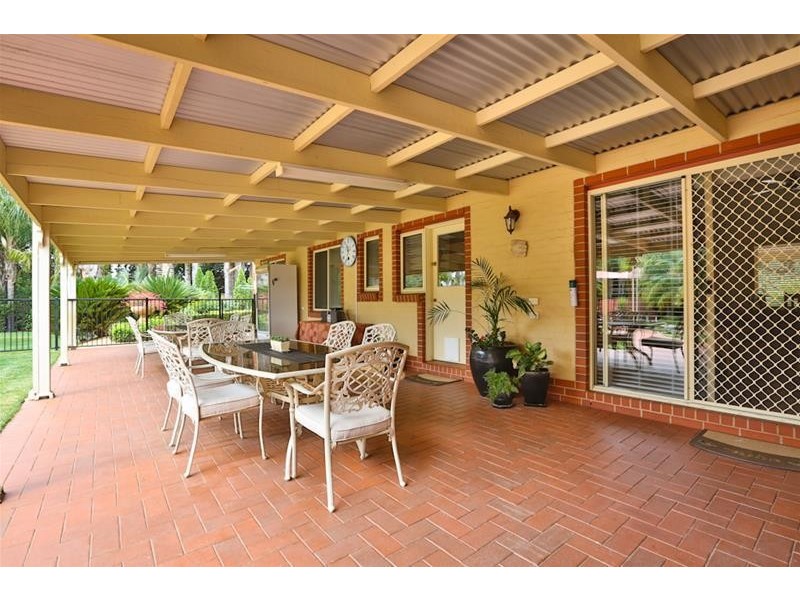 15 Riverview Rise, Gol Gol NSW 2738