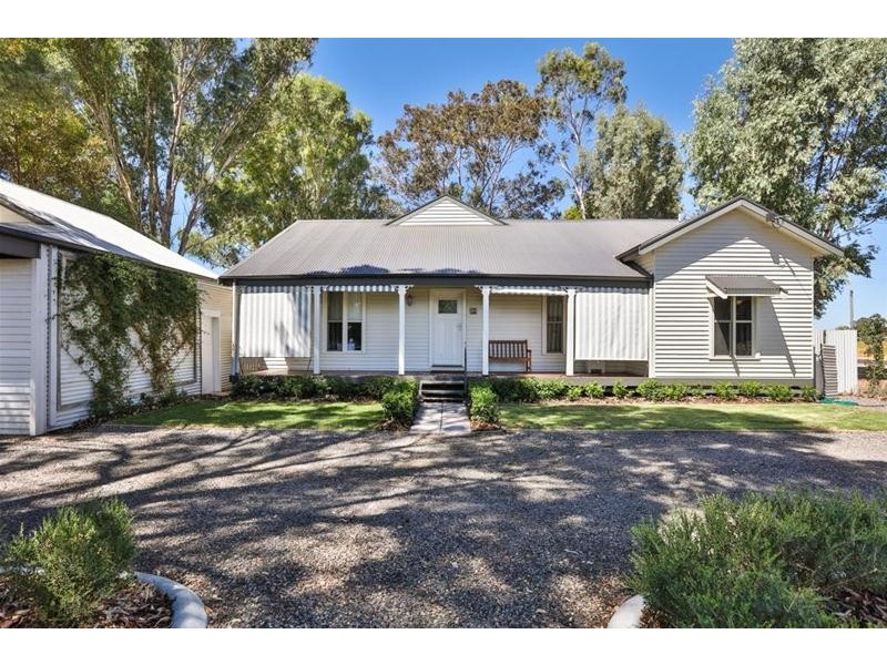 146-148 Irymple Avenue, Nichols Point VIC 3501