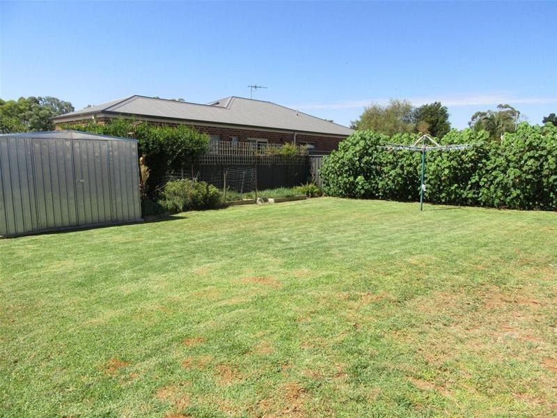 16 Melia Street, Red Cliffs VIC 3496