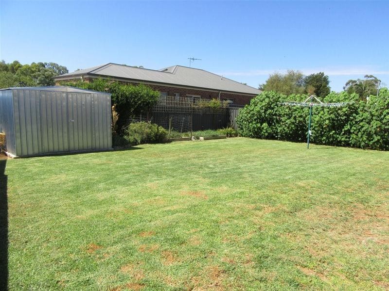 16 Melia Street, Red Cliffs VIC 3496