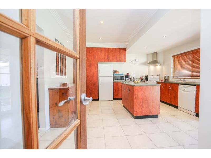 10 Mimosa Avenue, Mildura VIC 3500