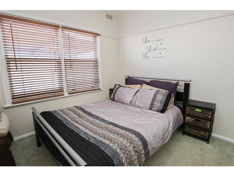 10 Mimosa Avenue, Mildura VIC 3500