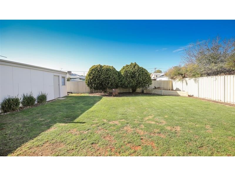 10 Mimosa Avenue, Mildura VIC 3500