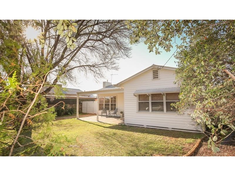 10 Mimosa Avenue, Mildura VIC 3500