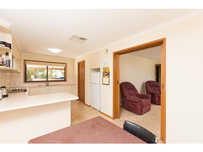 6 Dickies Road, Birdwoodton VIC 3505