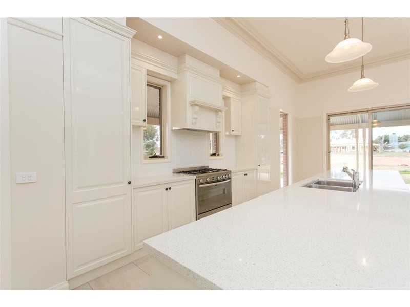 209 West Road, Buronga NSW 2739