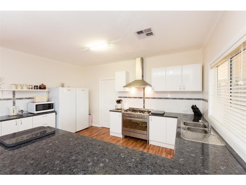 2988 Eleventh Street, Nichols Point VIC 3501