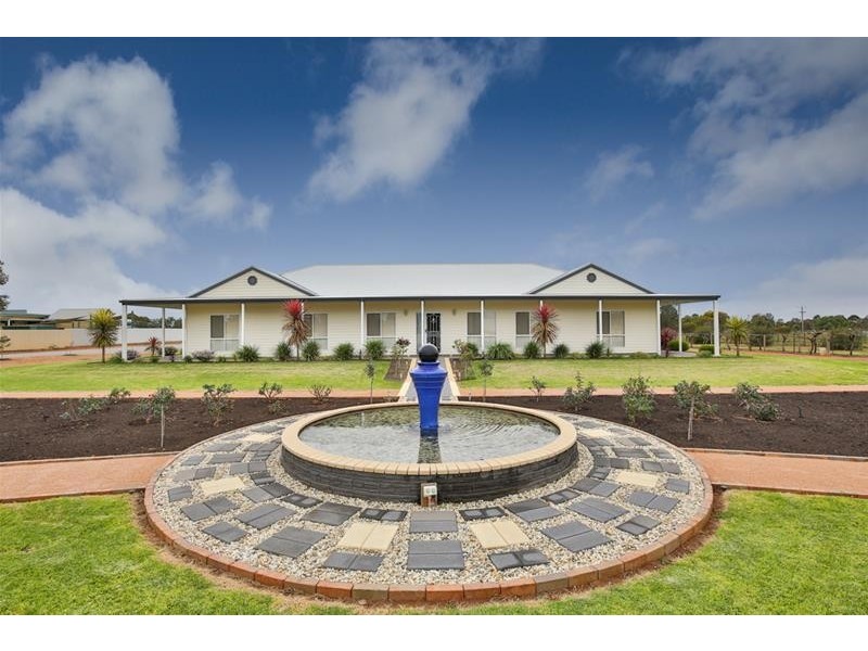 2988 Eleventh Street, Nichols Point VIC 3501