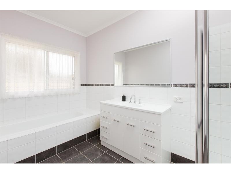 2988 Eleventh Street, Nichols Point VIC 3501