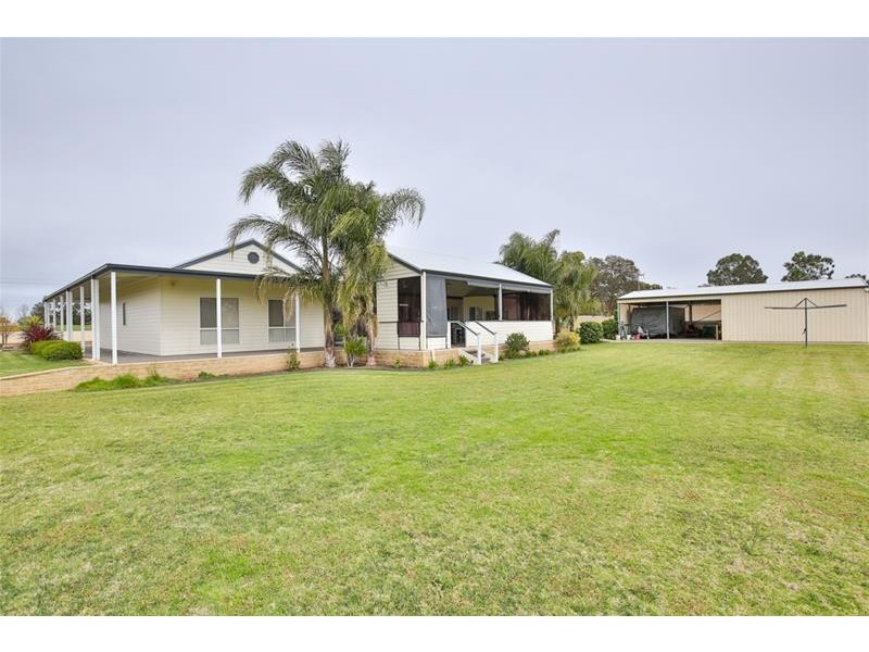 2988 Eleventh Street, Nichols Point VIC 3501