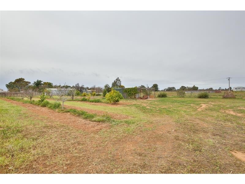 2988 Eleventh Street, Nichols Point VIC 3501